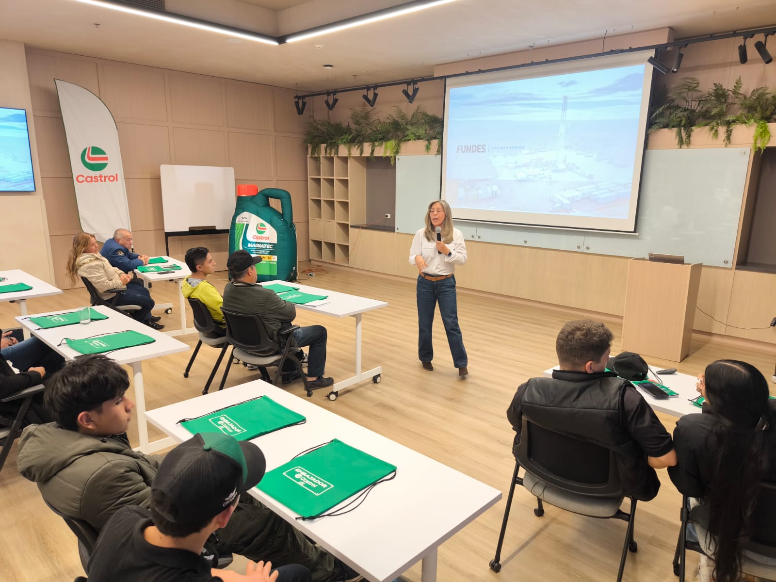 Gestión empresarial y mejora operativa