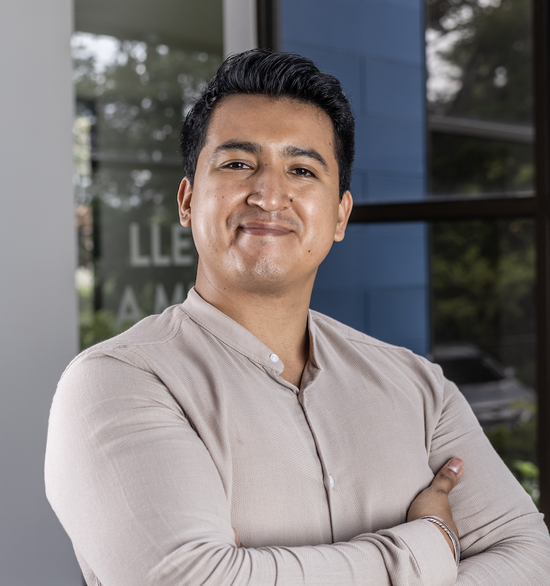 Alejandro Viana